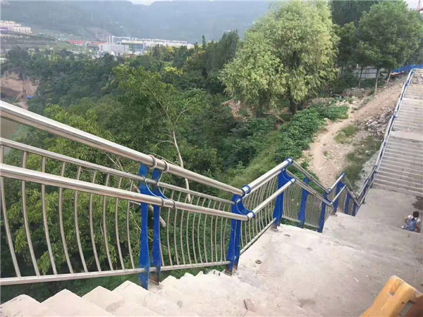宜宾不锈钢桥梁栏杆